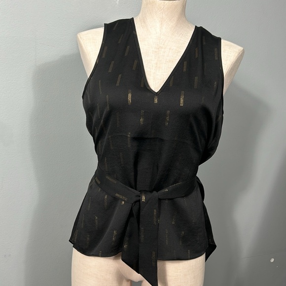 Express Black Satin Gold Shimmer Print Sleeveless Back Tie Top Blouse size XS - Picture 15 of 16